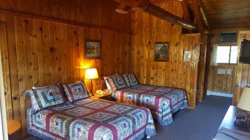 Timber Inn Motel image 1